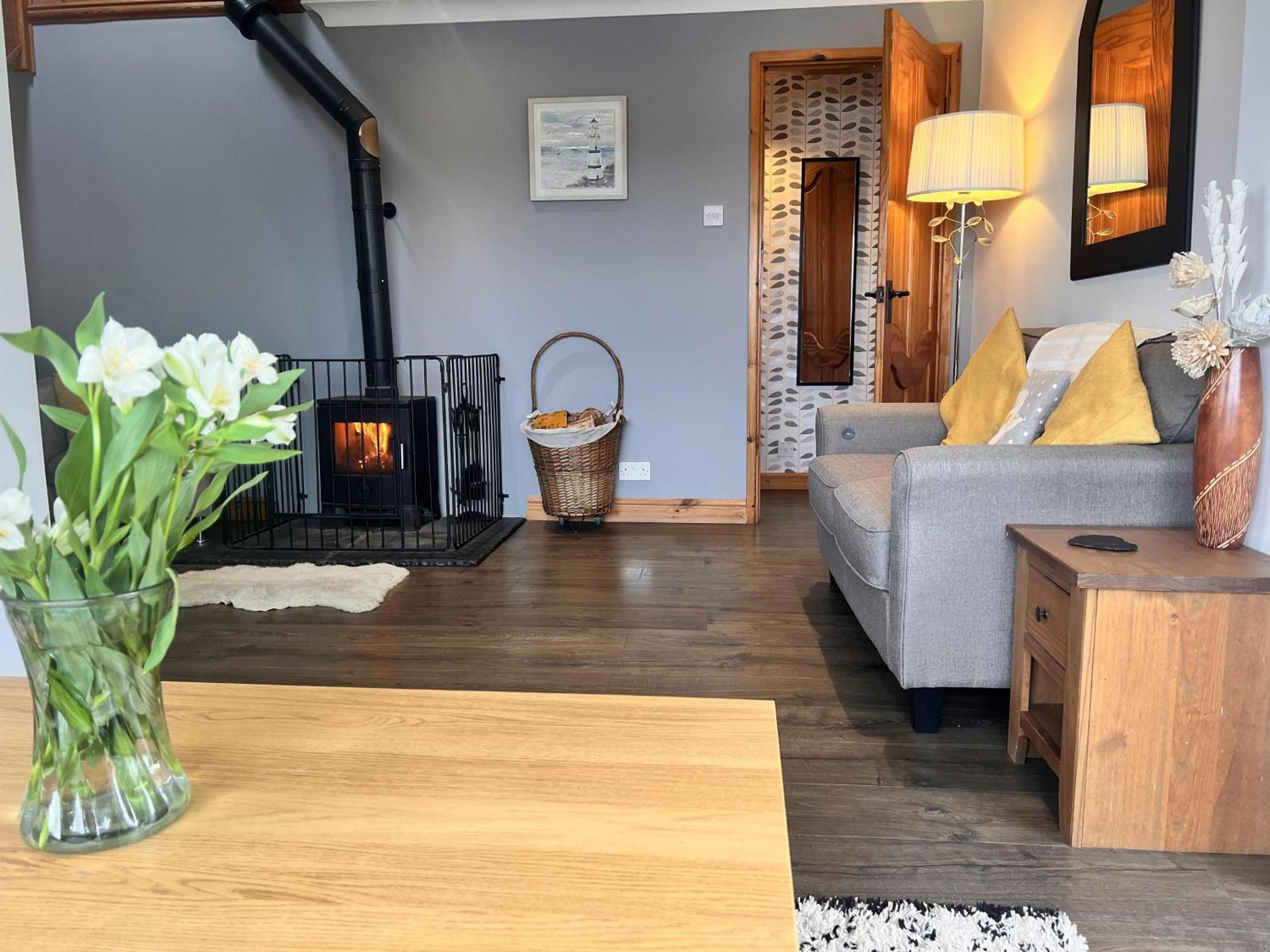 3 Bed Detached Cottage- Log Burner Mountain Views Beaumaris Esterno foto