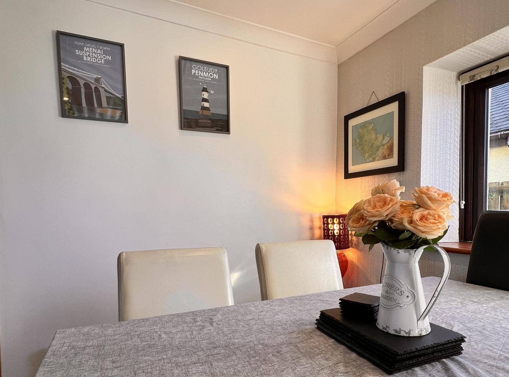 3 Bed Detached Cottage- Log Burner Mountain Views Beaumaris Esterno foto