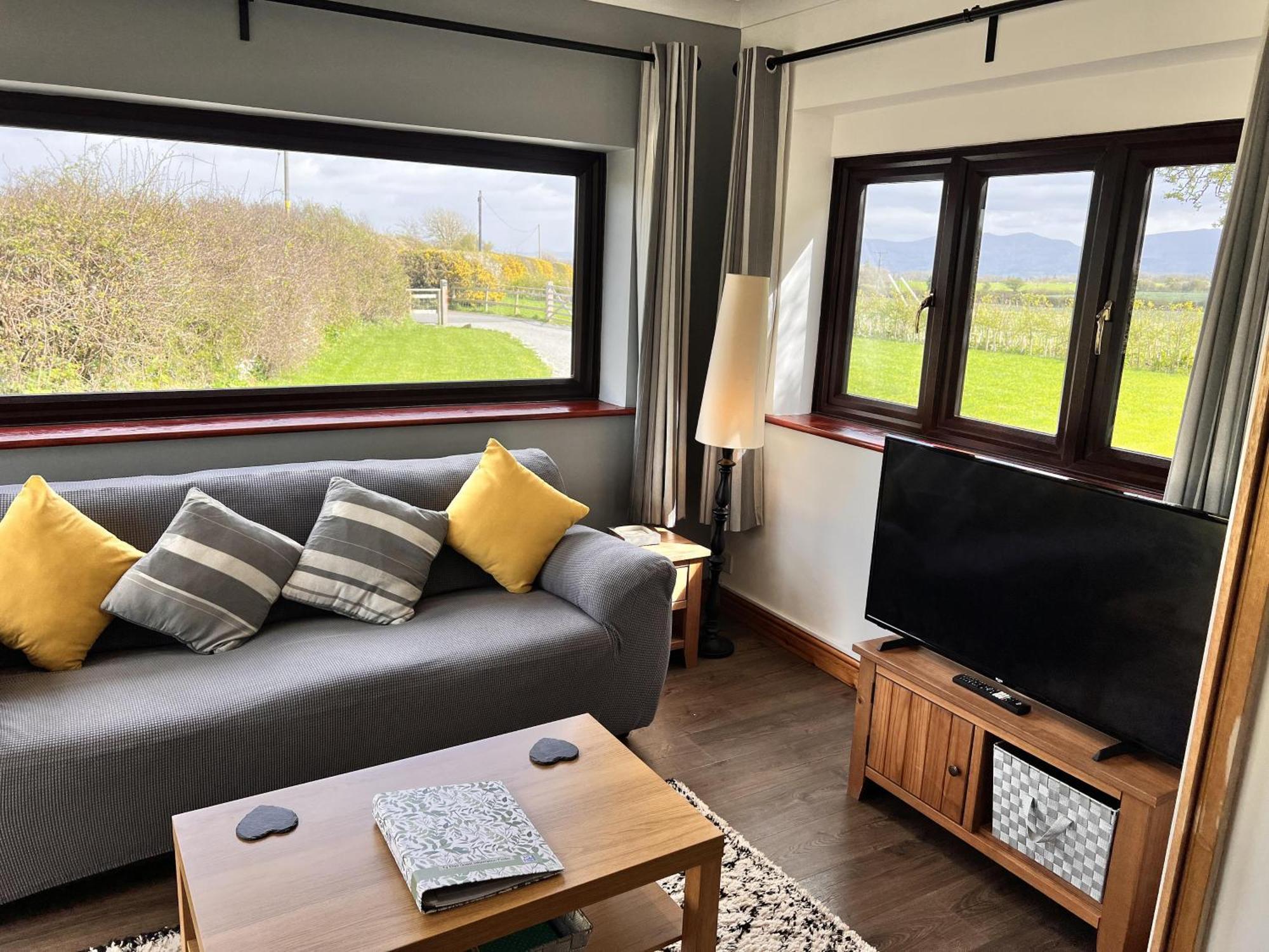 3 Bed Detached Cottage- Log Burner Mountain Views Beaumaris Esterno foto